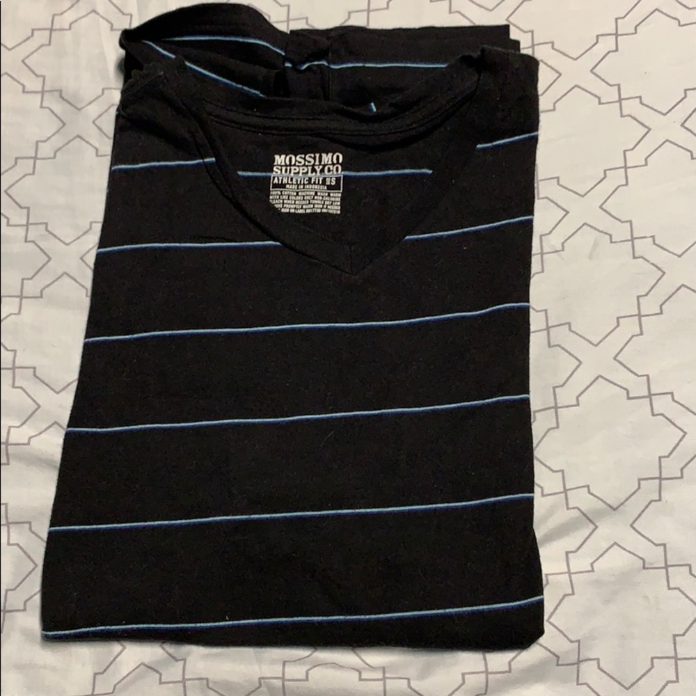 Athletic fit black/blue shirt